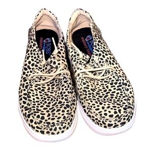 🌹Bobs by Skechers Leopard Print Sneakers